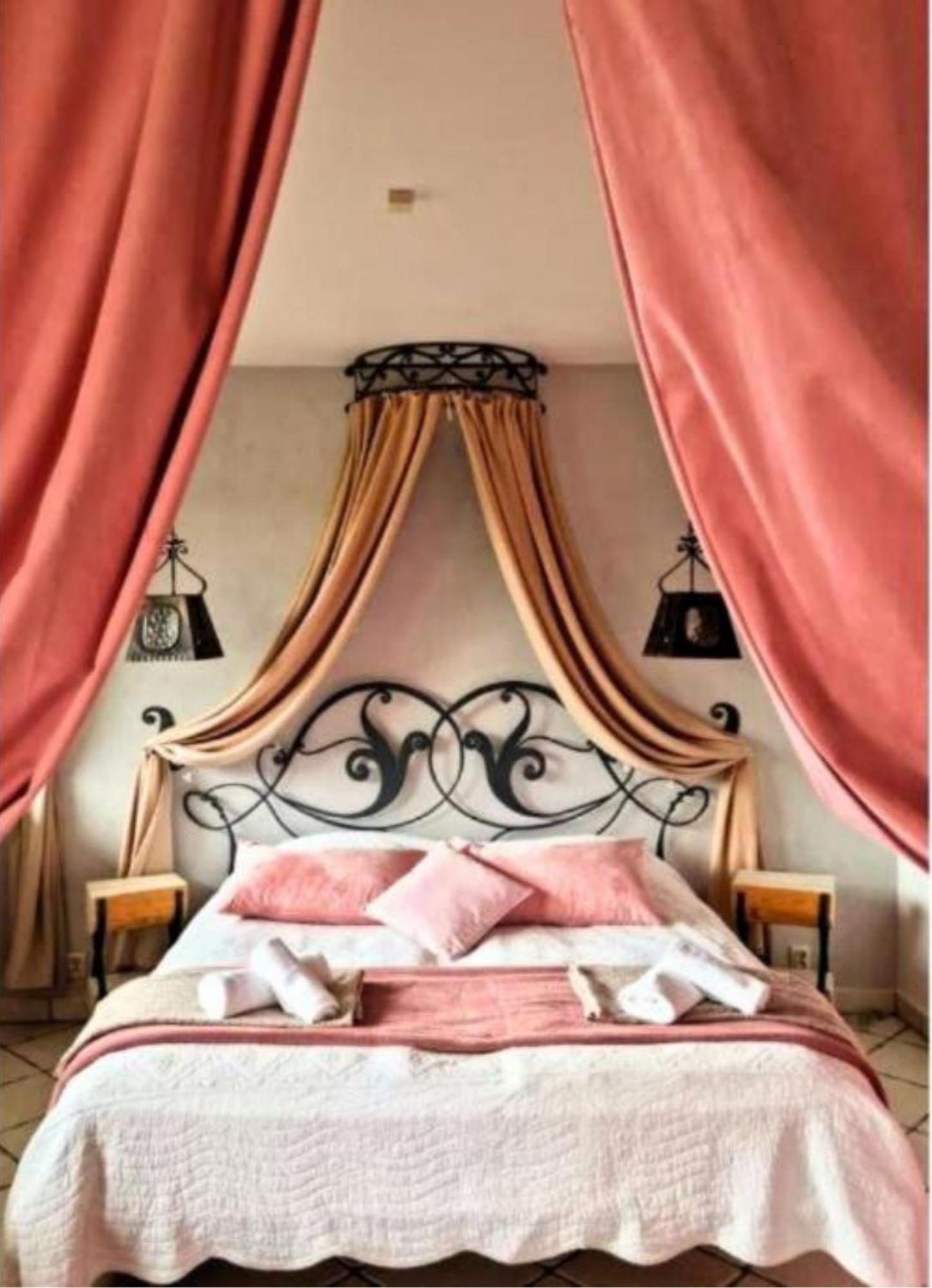 Villa Toscana Boutique ムジャシフレ エクステリア 写真